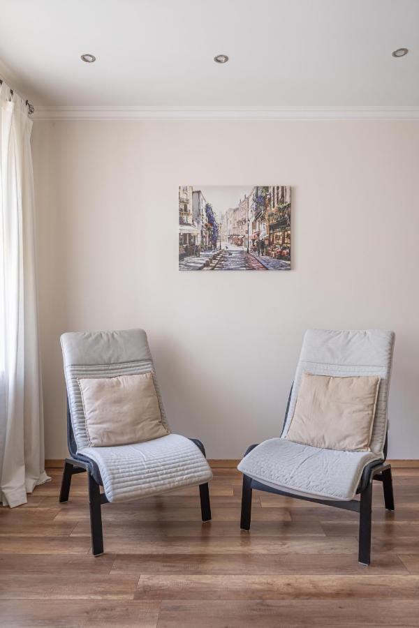 Top-Floor Studio With Courtyard View In Unesco Area, Murnieku Street Residence Рига Екстер'єр фото